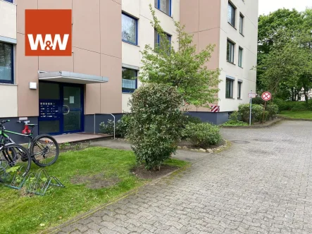 fff47d16-9f69-44d9-ad8a-d4aaab0e534e - Wohnung kaufen in Braunschweig - In idealer Lage ist diese gr. 3-Zi.-Wohnung m. Loggia, Fahrstuhl u. Stellpl./Tiefgarage nahe City-BS