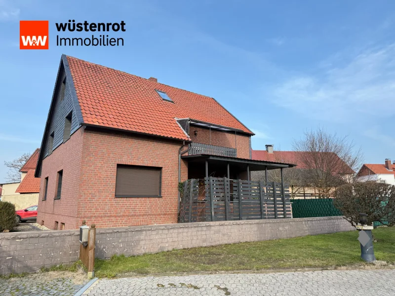 Terrasse und Balkon