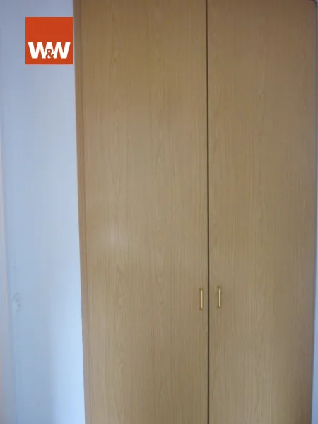 Einbauschrank im Flur