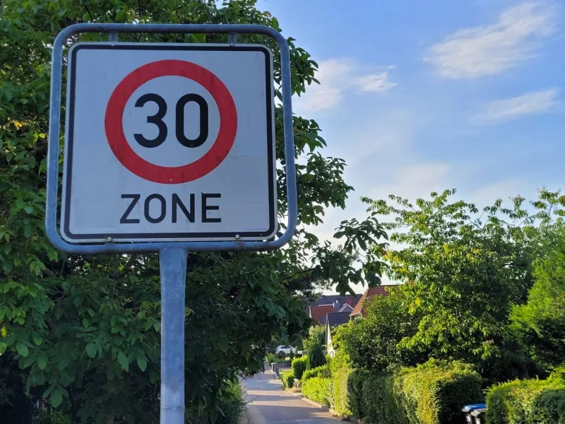 verkehrsberuhigte 30er Zone