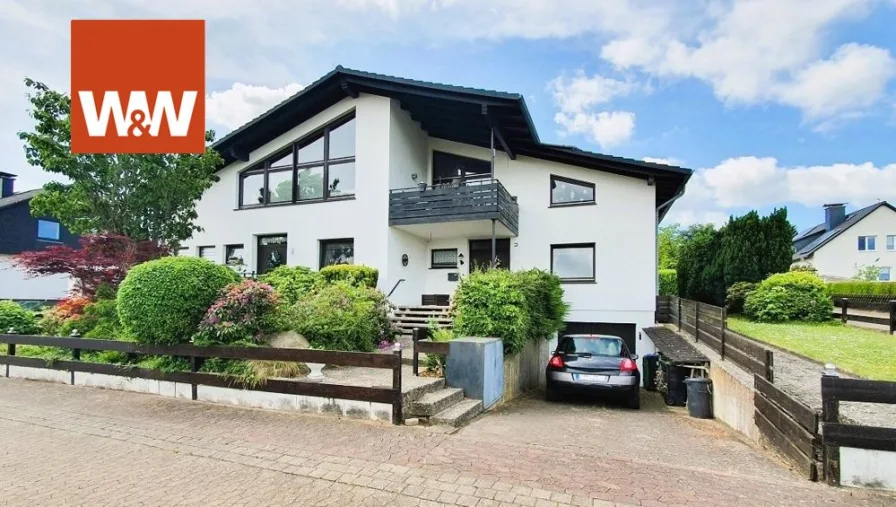  - Haus kaufen in Hessisch Oldendorf / Friedrichshagen - Zwei Doppelhaushälften mit unverbauter Fernsicht ins Wesertal!