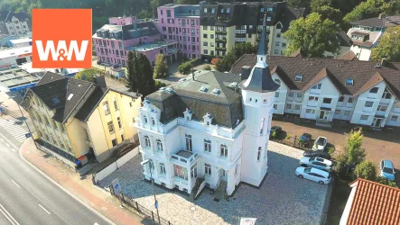  - Haus kaufen in Hameln - Traumhaftes Palais blanc in Hameln zur gewerblichen und/oder wohnlichen Nutzung!