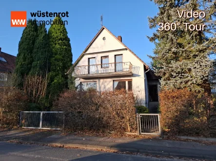 Portalbild - Haus kaufen in Bad Pyrmont - Freistehendes Einfamilienhaus. Perfekt geeignet für Familien. In Bad Pyrmont / Holzhausen.