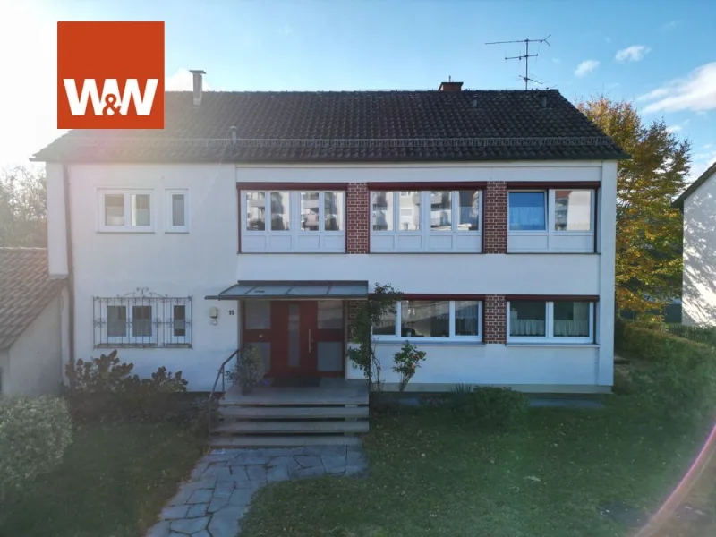 Ansicht Eingangsseite - Haus kaufen in Sigmaringen - Klasse Zweifamilienhaus in Top-Wohnlage von Sigmaringen!