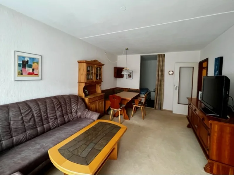 Wohnzimmer - Wohnung kaufen in Altenau - Kleine Eigentumswohnung, auch als Ferienwohnung nutzbar. 45m² mit Balkon.