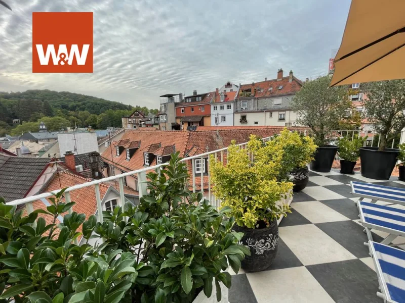 Herrschaftliche Dachterrasse - Haus kaufen in Baden-Baden - Luxus-Stadtvilla mit einem Hauch von Van Gogh, Picasso und Klimt in Baden-Baden