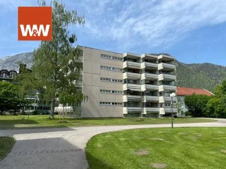 Hausansicht - Wohnung kaufen in Bad Reichenhall - 1,5 Zi.-Appartement - ideal aufgeteilt - Absolut ruhige Top-Lage!