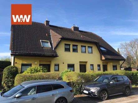 Vorderansicht Haus - Haus kaufen in Berlin - *Top gepflegtes Reihenmittelhaus, ca. 125 qm Wohn-/Nutzfläche in Heiligensee, bezugsbereit*