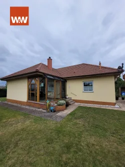 Aussenansicht - Haus kaufen in Wittstock/Dosse - *Sehr schönes Einfamilienhaus im Bungalowstil mit guter Ausstattung auf schönem Grundstück*