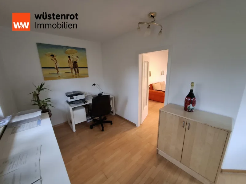 Arbeitszimmer/Homeoffice OG