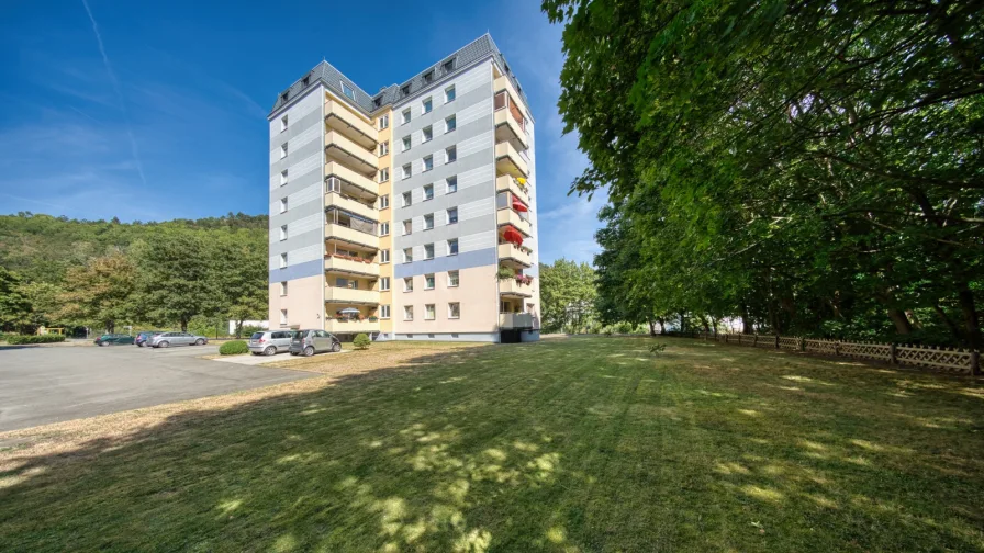 Ansicht - Wohnung kaufen in Goslar - 4-Zimmer-Eigentumswohnung mit 2 Garagen