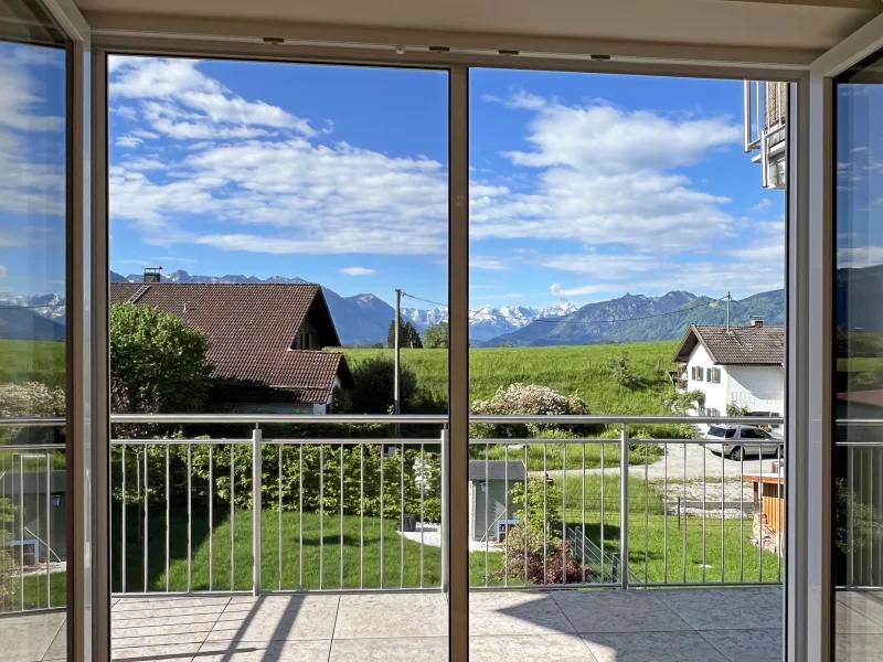  - Wohnung kaufen in Murnau - Modernes Wohnen am Staffelsee: Traumwohnung mit Panoramablick und zeitgemäßem Komfort!