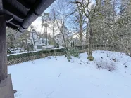 Blick vom Balkon - großzügiger Garten