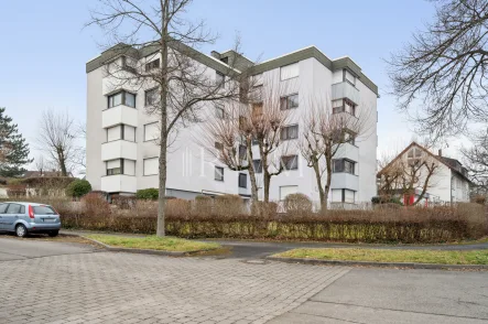 Aussenansicht Ost - Wohnung kaufen in Leinfelden-Echterdingen (Stetten) - Großzügige, lichtdurchflutete 3-Zimmer-Wohnung mit Fernsicht & geräumigen Süd-Balkon in ruhiger Lage