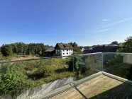 Aussicht ins Grüne vom zweiten Balkon