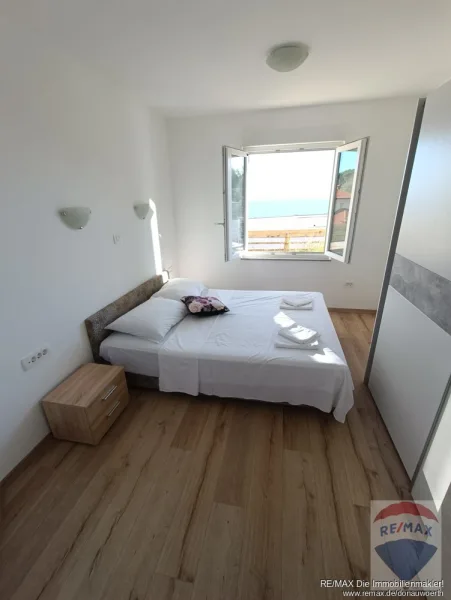 Schlafzimmer 1 mit Meerblick