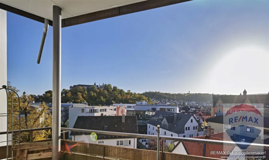 Ausblick Schloß Hellenstein - Wohnung kaufen in Heidenheim - Zentral in HDH-3 sonnige Einzelappartements-Die perfekte Kapitalanlage