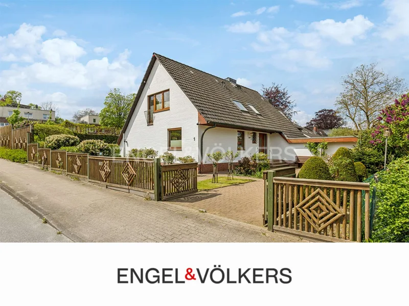 Titel mit Logo - Haus kaufen in Ahrensburg - Endlich genug Platz für alle: gepflegtes Haus mit 7 Zimmern