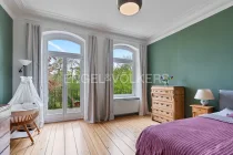 Schlafzimmer mit Balkon 