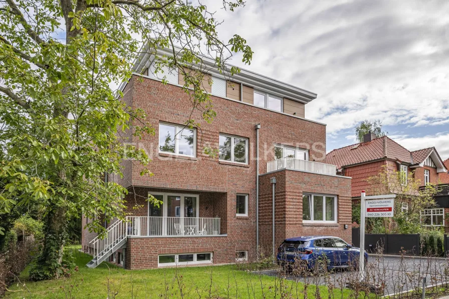 Hausansicht  - Wohnung mieten in Hamburg - Energieeffizient und mit Liebe zum Detail - Maisonette-Wohnung mit eigenem Garten