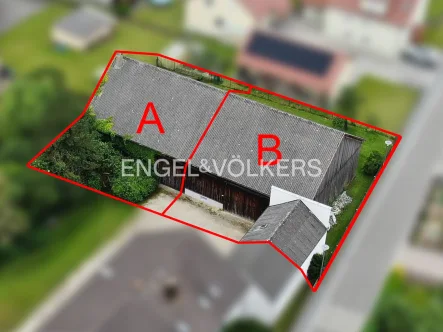 Mögliche Teilung auf ca. 500 m² - Grundstück kaufen in Tegernheim - Großzügiges Grundstück mit Altbestand Stadel inmitten von Tegernheim