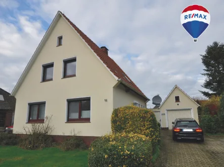  - Haus kaufen in Brake (Unterweser) - Familienfreundliches Einfamilienhaus mit uneinsehbaren Gartenbereich