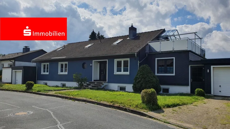 Ansicht - Haus kaufen in Clausthal-Zellerfeld - Großzügiges Einfamilienhaus in Clausthal-Zellerfeld