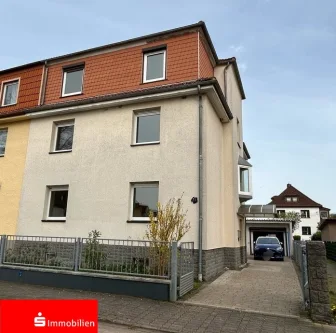 Straßenansicht - Haus kaufen in Nordhausen - Großzügige Wohnimmobilie mit individuellen Gestaltungsmöglichkeiten