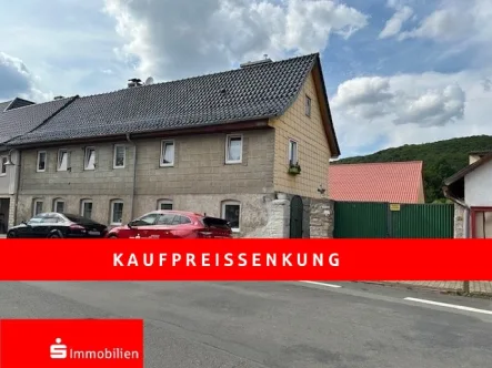 Ansicht - Haus kaufen in Buhla - Bauernhaus mit Scheune und Nebengelass in Buhla