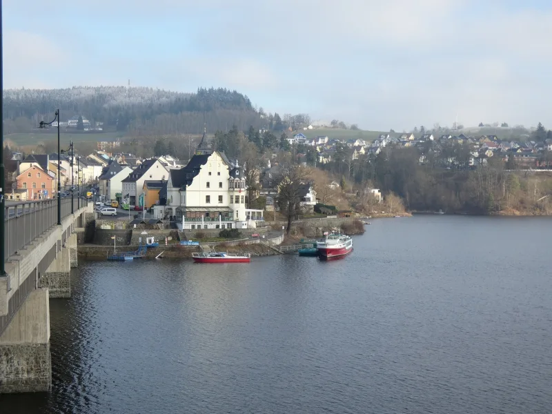 Blick nach Saalburg 