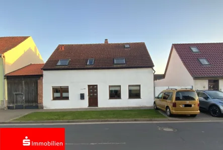 Titelbild - Haus kaufen in Borxleben - Komfortables Wohnen in stilvollem Ambiente