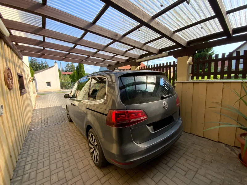 Carport