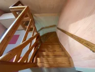 Treppe EG zu DG