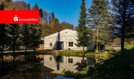 Ansicht Werkhalle - Halle/Lager/Produktion kaufen in Suhl - Top-Grundstück mit Gewerbehalle und Wohnhaus