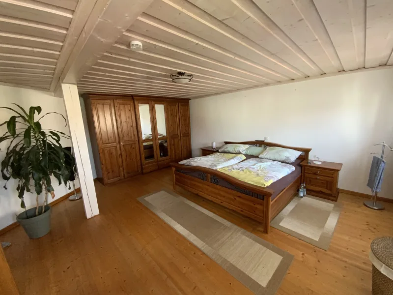 Schlafzimmer OG