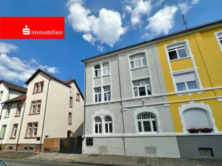 Vorderansicht - Haus kaufen in Offenbach - Solide Kapitalanlage - Gesuchte Wohnlage!