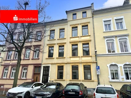 Vorderansicht  - Haus kaufen in Offenbach - LEERSTEHENDES 4 Familienhaus in zentraler Lage von Offenbach - Ideale Kapitalanlage!