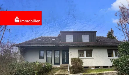 Frontansicht - Haus kaufen in Langenselbold - *Freistehendes Einfamilienhaus - großes Platzangebot - viele Nutzungsmöglichkeiten*