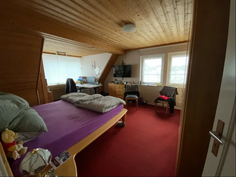 weiteres Schlafzimmer im DG