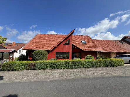  - Haus kaufen in Krayenberggemeinde - Zweifamilienhaus mit Doppelgarage in Dorndorf