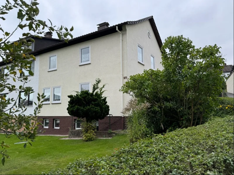 Straßenansicht - Haus kaufen in Bad Hersfeld - Das könnte bald schon Ihr Haus sein