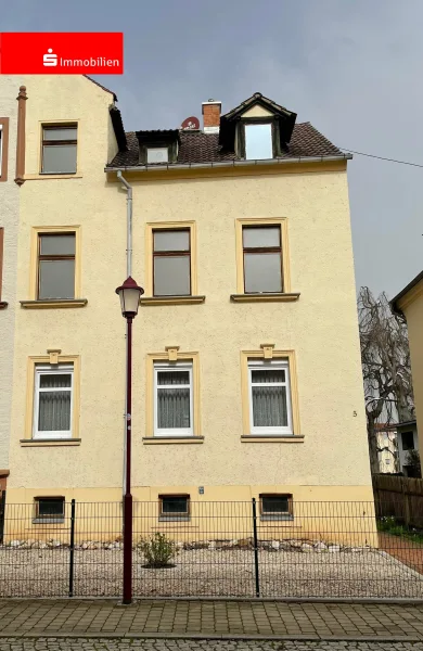 Außenansicht - Haus kaufen in Bad Köstritz - Mehrgenerationenhaus mit viel Platz für Sie und Ihre Gestaltungsmöglichkeiten 