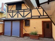 Anbau mit Garage und Werkstatt