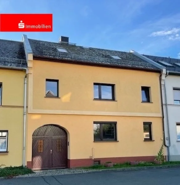 Ansicht - Haus kaufen in Zeulenroda-Triebes - Ruhig und sonnig, umgeben von viel Grün ...