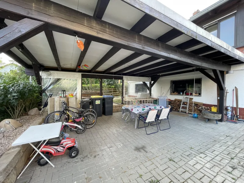 Carport mit Sitzecke