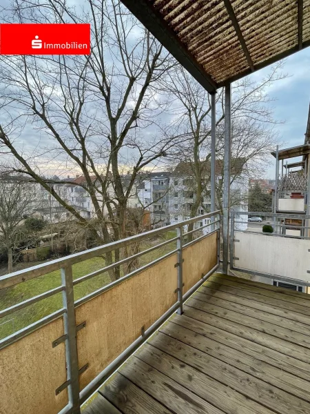 2 - Balkon - Wohnung mieten in Gera - 3-Raum Wohnung mit Blick ins Grüne