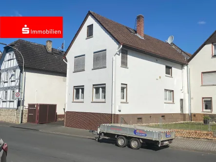 Außenansicht - Haus kaufen in Langgöns - Charmante Hofatmosphäre in zentraler Lage in Langgöns