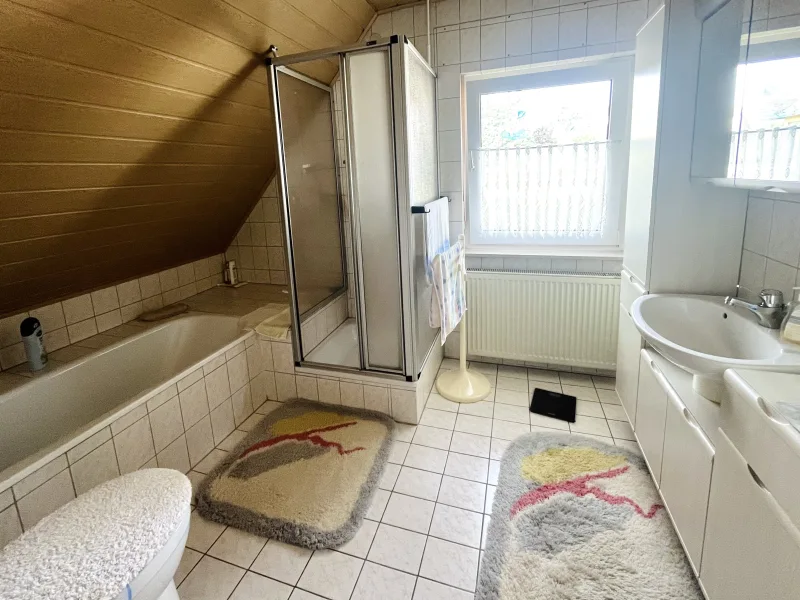 Badezimmer Wohnung 1