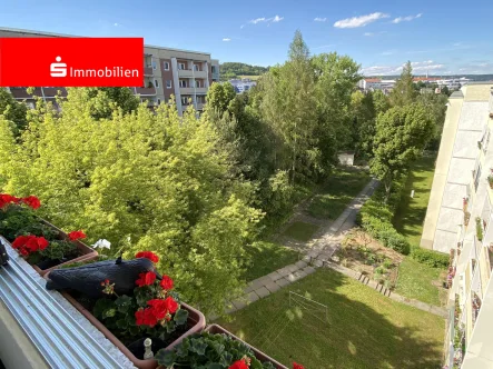 Exposébild - Wohnung kaufen in Jena - Über den Dächern! Gemütliche 4-Zimmer Wohnung mit Blick ins Grüne!