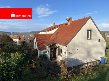 Hausansicht Exposeebild - Haus kaufen in Jena - Sonnig gelegene Doppelhaushälfte mit Entwicklungspotential sowie großzügigem Grundstück!